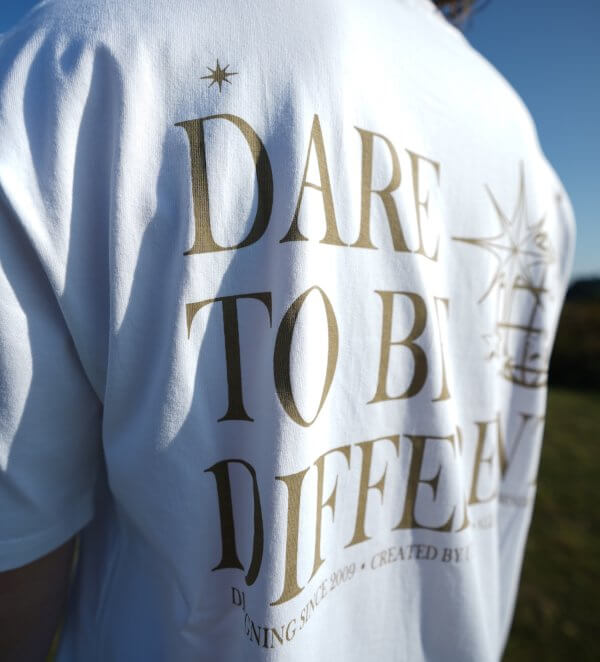 Dare to Be T-Shirt (White) - Imagen 2