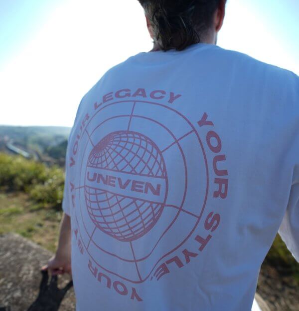 Legacy T-Shirt (White) - Imagen 2